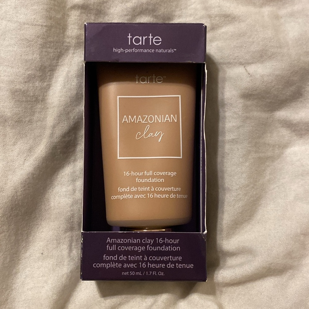 Tarte Amazonian Clay Foundation in Tan Honey